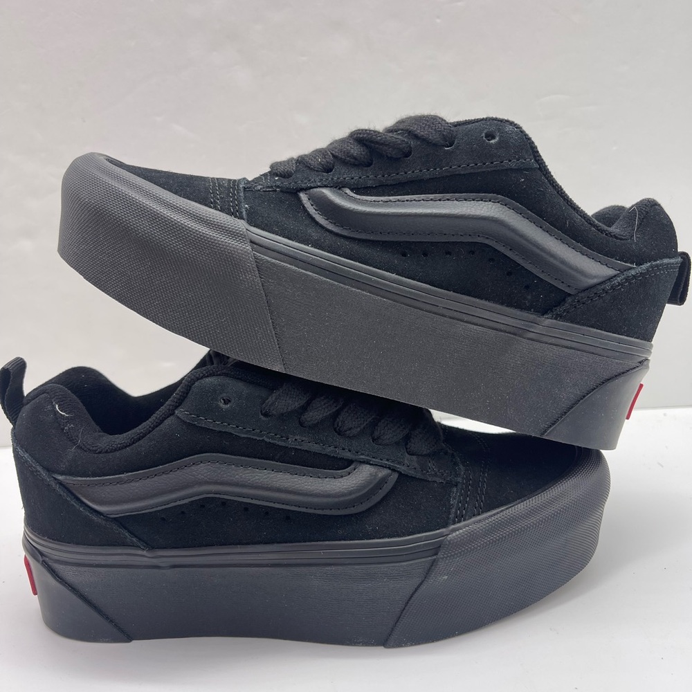 Vans WMNS Knu Stack
Black/Black
VN000CP6BKA Platform Sneakers - Picture 14 of 16